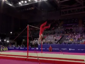 Gabriel Langton performs high bar routine before unfortunate competition fall